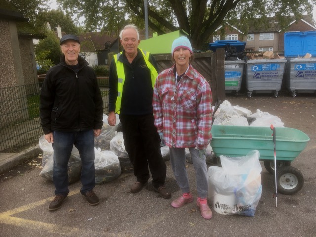 Goffs Oak Community Association litter pick